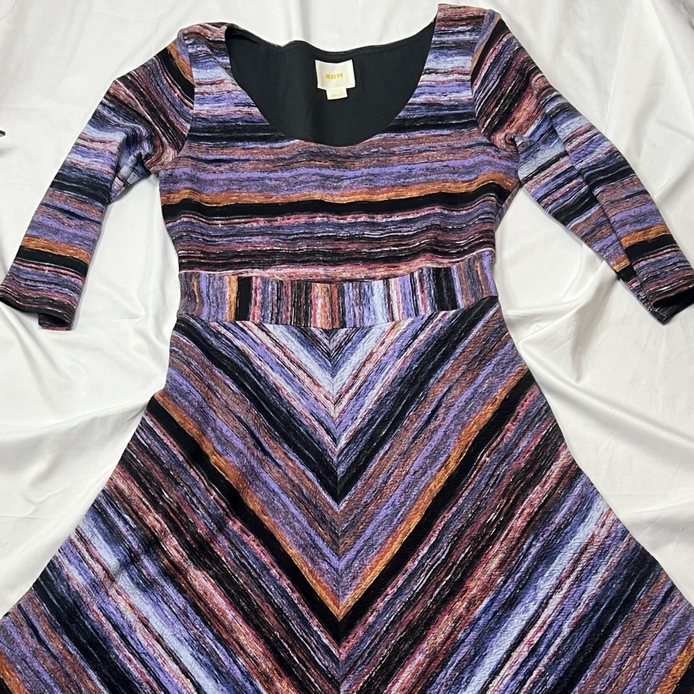 Maeve Striped V-Neck Long Sleeve Dress in Lavender, Black & Gold